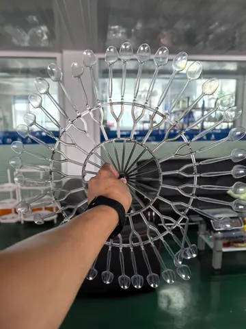 Handheld spoon samples connected to a runner from the JFMOULD project